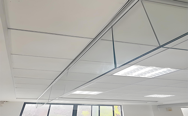 湟中玻璃挡烟垂壁