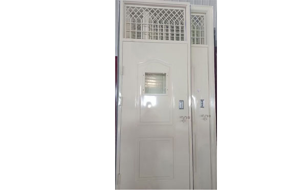 湟中学校教室门