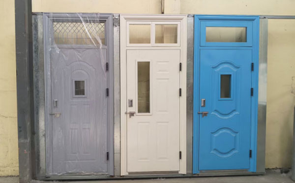 湟中学校教室门