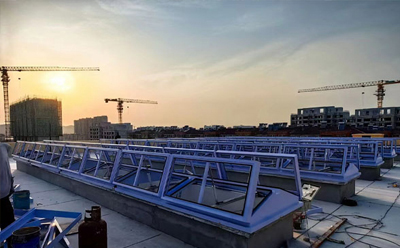 消防湟中排烟窗开启角度